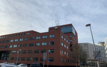 1 Abseiltechnieken onderhoud op hoogte lichtreclame Almere