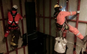 1 Abseiltechnieken vide onderhoudswerk op hoogte rope access veiligheid