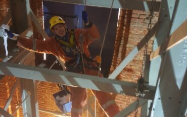 2 Abseiltechnieken rope access Oldehove Leeuwarden