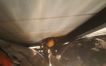 3 Abseiltechnieken rope access fabrieksreiniging industrieel klimmen