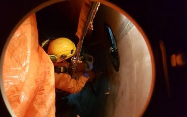 3 lassen onderhoud besloten ruimte door abseiltechnieken