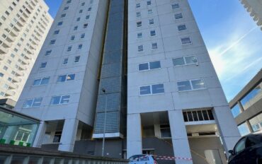 4 ATI Abseiltechnieken onderhoud op hoogte Rotterdam lekkage inspectie kitwerk rope access (Middel)