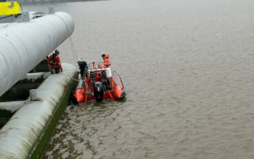4 ATI werken boven water rope access abseiltechnieken Eemshaven (Middel)
