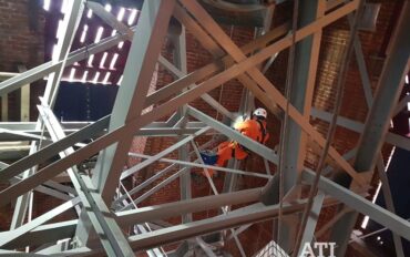 3 Monumenten onderhoud schilderen monteren inspecteren op hoogte abseiltechnieken