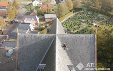 4 Monumenten onderhoud schilderen monteren inspecteren op hoogte abseiltechnieken