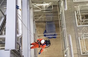 1 Rope access fabrieksreiniging prezero energiecentrale