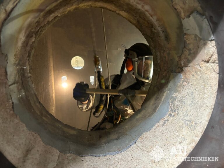 4 Veiligheidsreiniging safety cleaning dmv rope access